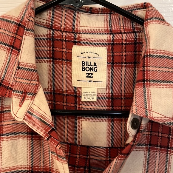 NWT Billabong women’s plaid flannel size medium - Picture 2 of 7